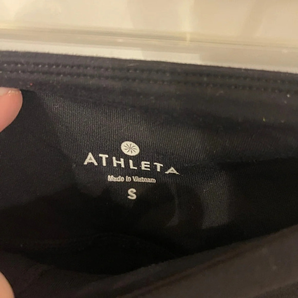 Athleta Mesh Cut Outs Leggings - Picture 5 of 7